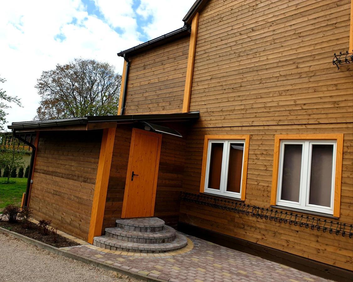 Guest House And Camping Jūrkalne Exteriör bild