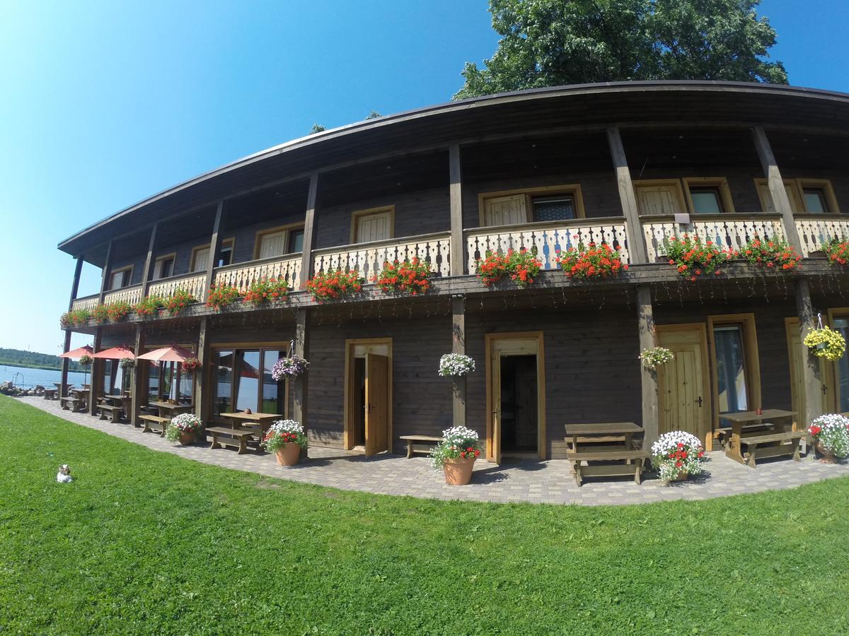 Guest House And Camping Jūrkalne Exteriör bild